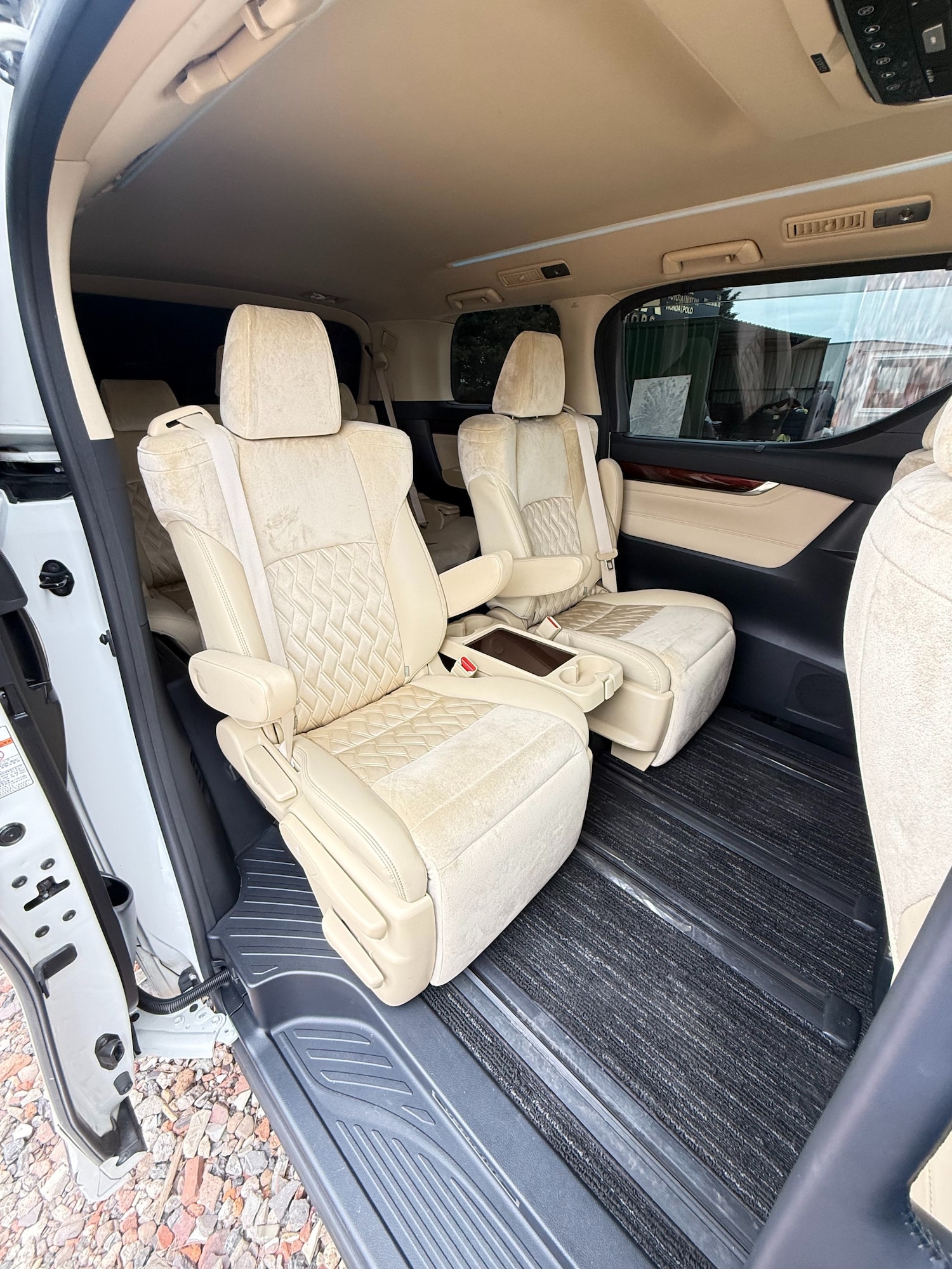 Used Toyota Vellfire 2026 for sale - 78106448: Photo 16