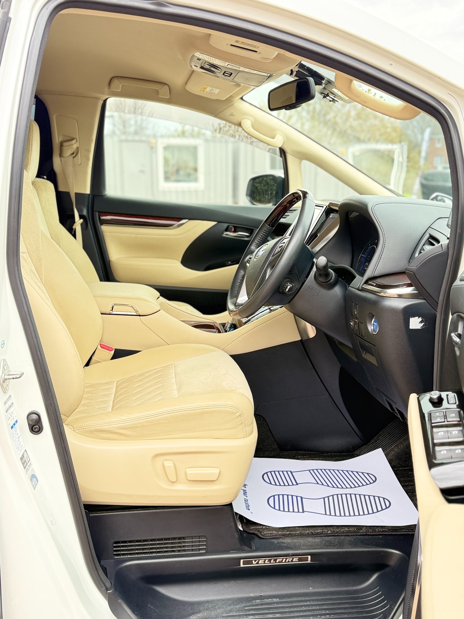 Used Toyota Vellfire 2026 for sale - 78106448: Photo 23