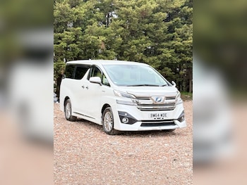 Used Toyota Vellfire 2015 for sale - 78106448: Photo