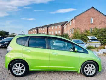 Used Honda Fit 2011 for sale - 79813600: Photo