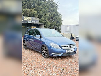 Used Mercedes-Benz B Class 2012 for sale - 77235584: Photo