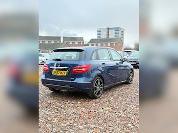 Used Mercedes-Benz B Class 2012 for sale - 77235584: Photo