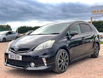 Used Toyota Prius+ 2011 for sale - 79113856: Photo