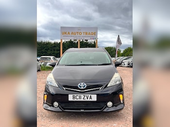 Used Toyota Prius+ 2011 for sale - 79113856: Photo