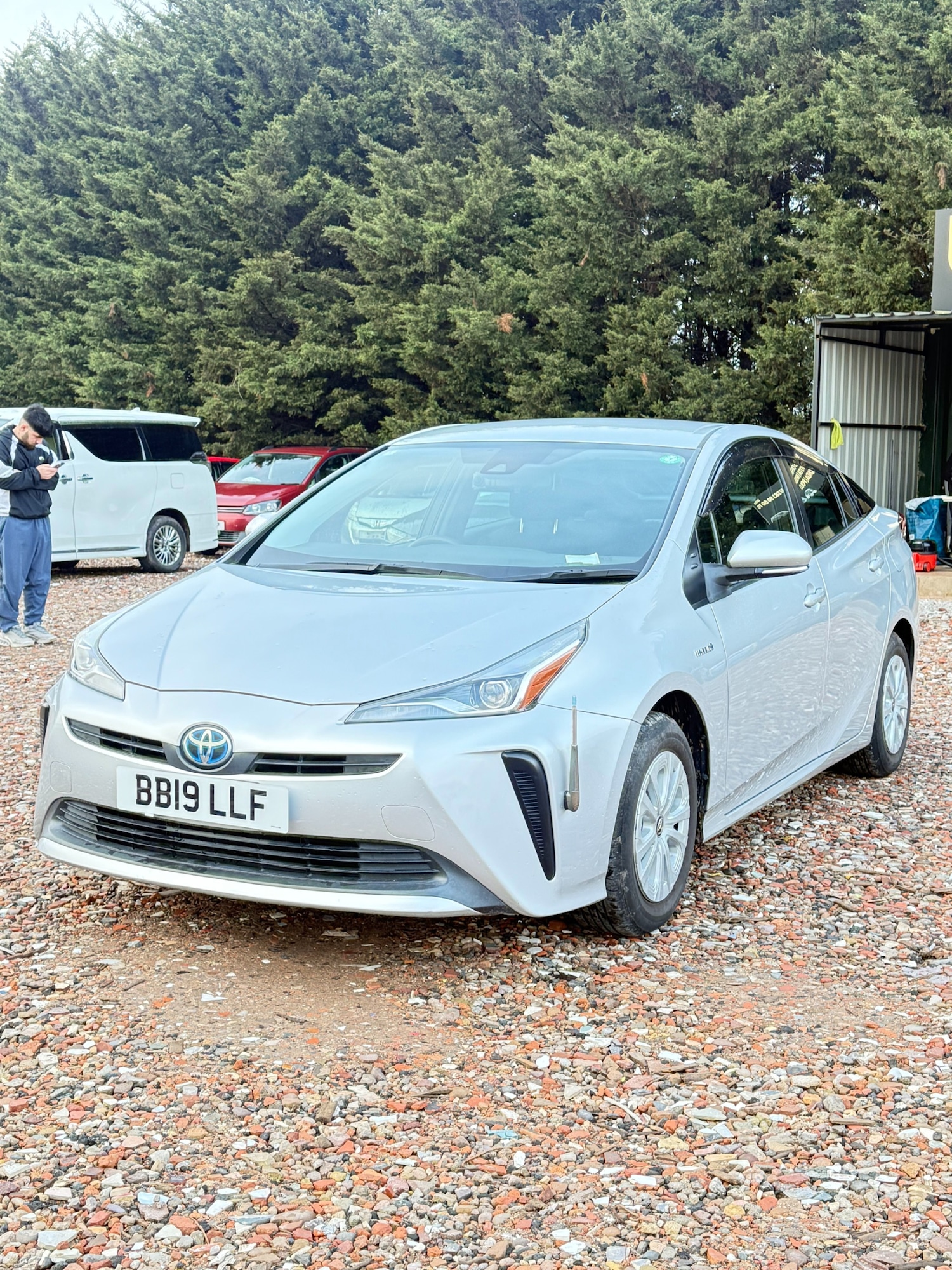 Used Toyota Prius 2019 for sale - 77235997: Photo 2