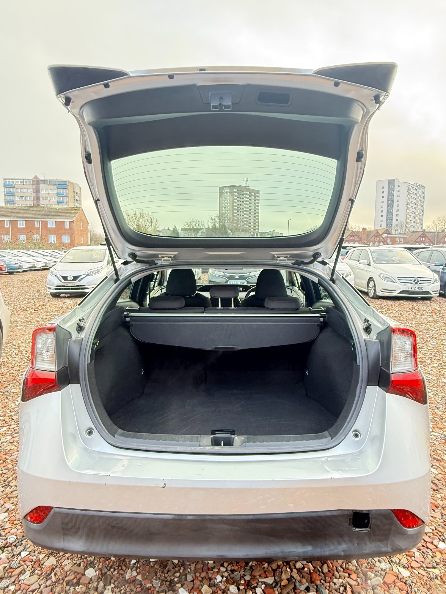 Used Toyota Prius 2019 for sale - 77235997: Photo 6