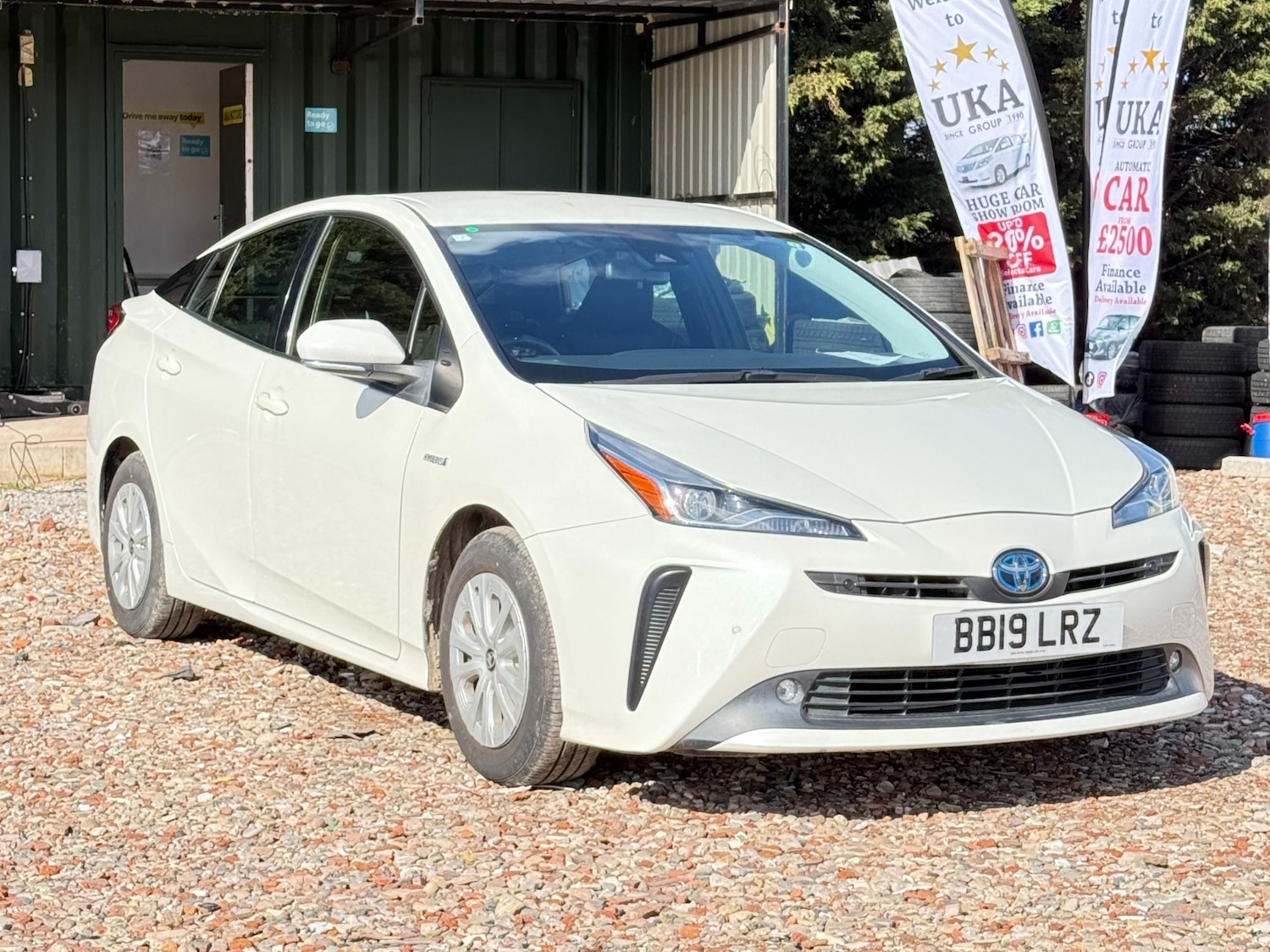 Used Toyota Prius 2026 for sale - 77961614: Photo 2