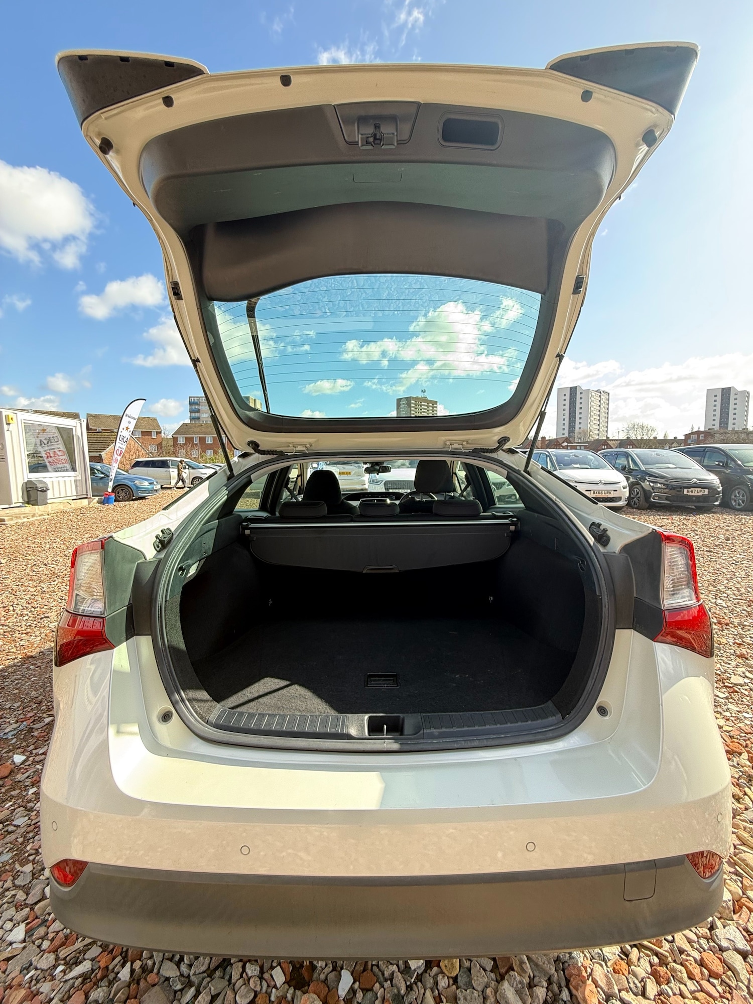 Used Toyota Prius 2026 for sale - 77961614: Photo 8