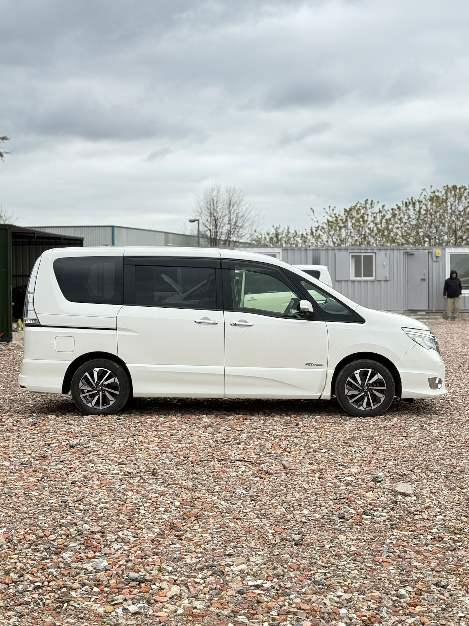 Used Nissan Serena 2026 for sale - 78107716: Photo 4