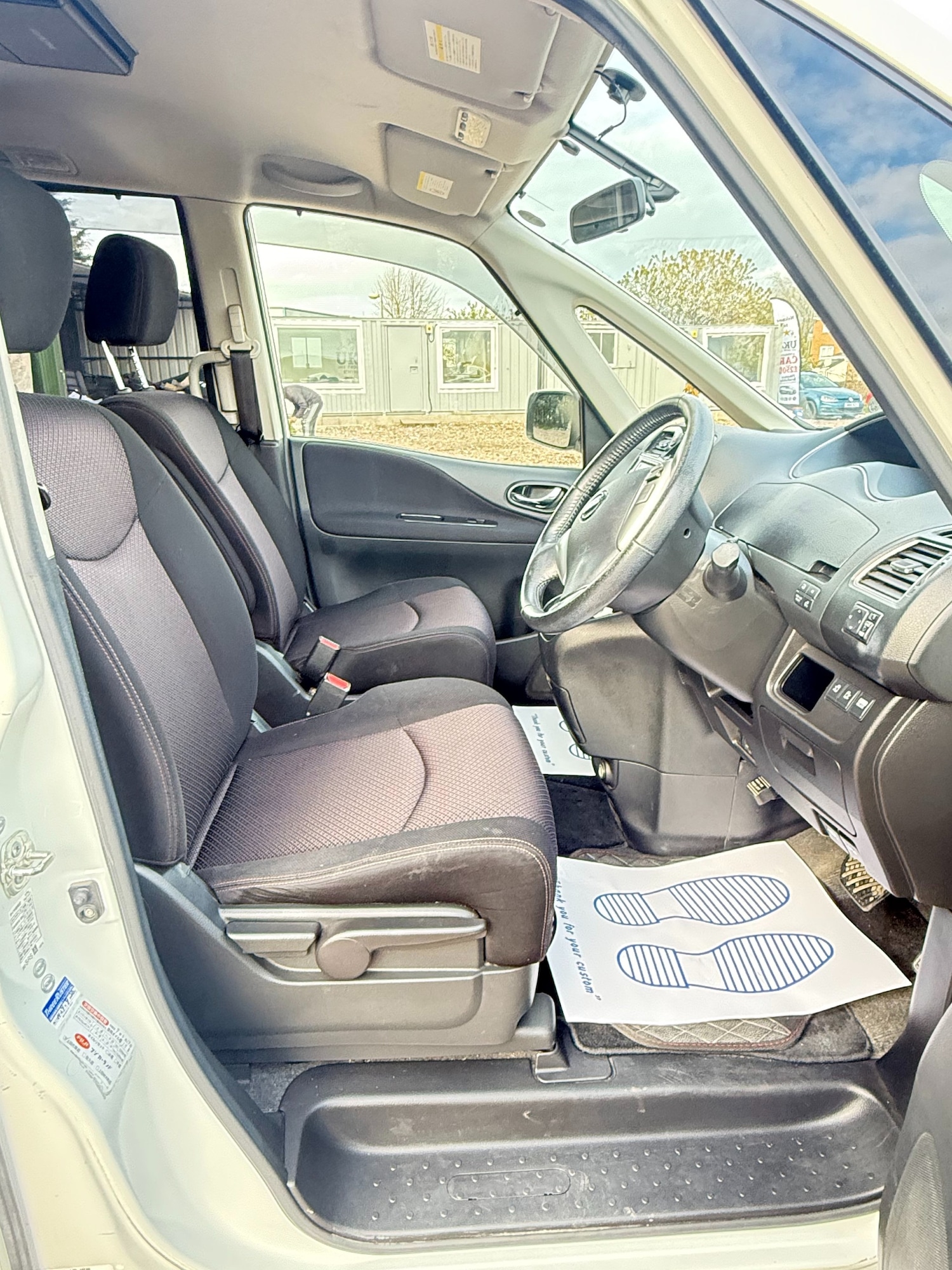 Used Nissan Serena 2013 for sale - 78121368: Photo 17