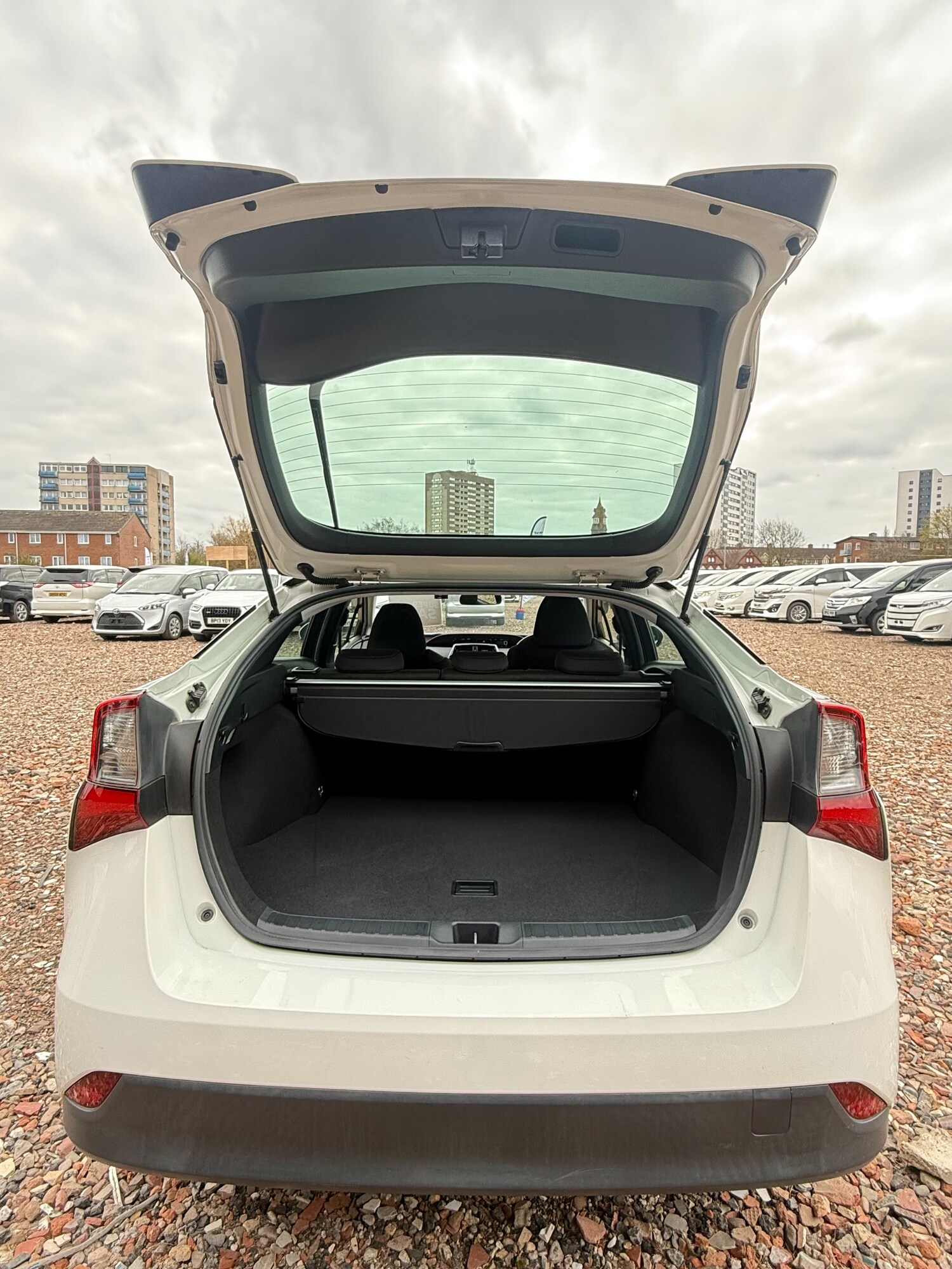 Used Toyota Prius 2026 for sale - 78092654: Photo 12