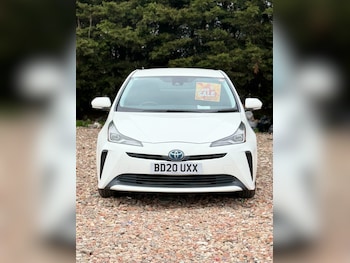 Used Toyota Prius 2020 for sale - 78092654: Photo