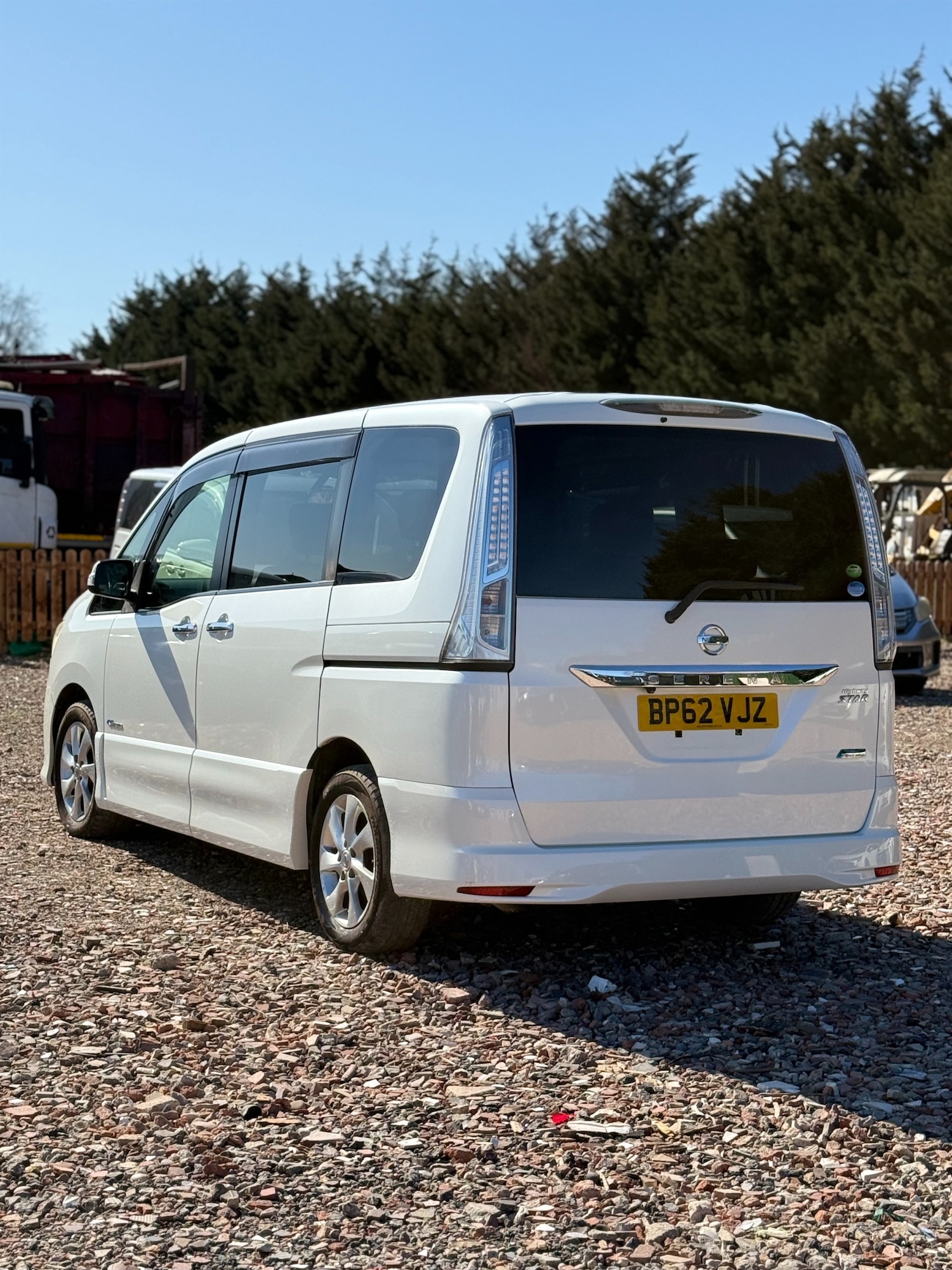Used Nissan Serena 2026 for sale - 77997777: Photo 5