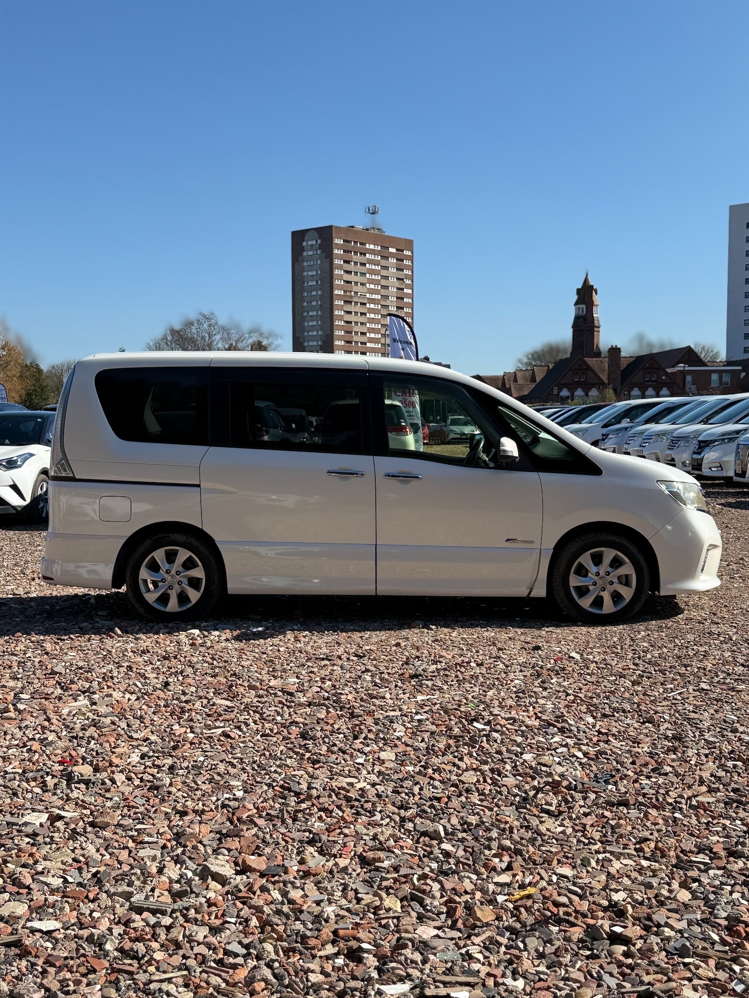 Used Nissan Serena 2026 for sale - 77997777: Photo 6