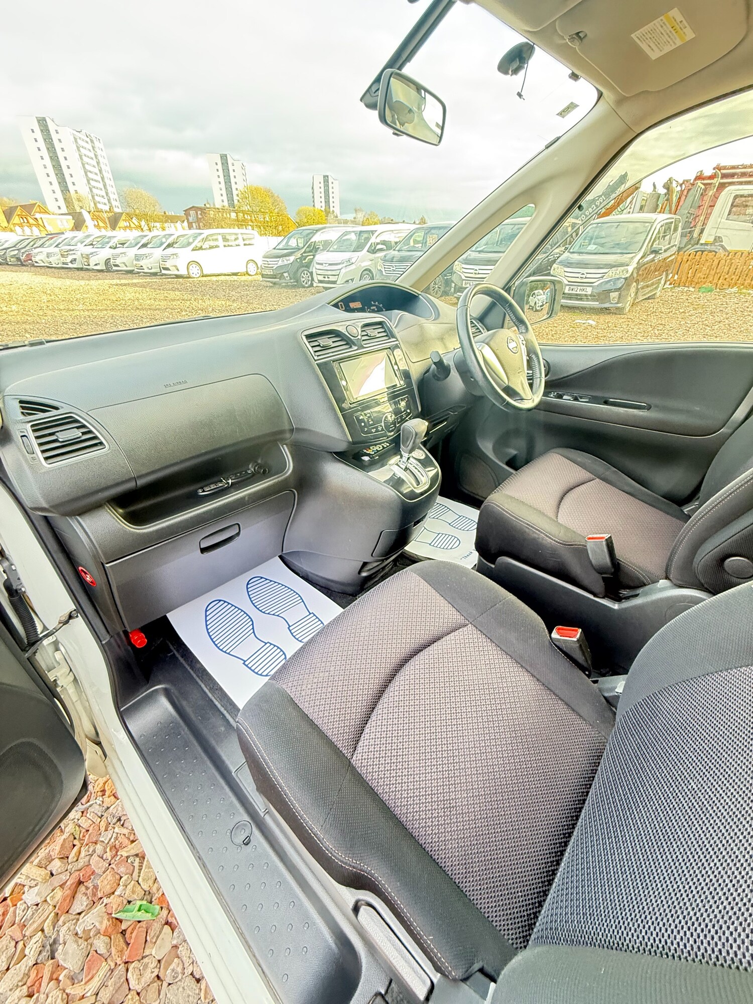 Used Nissan Serena 2026 for sale - 78121210: Photo 14