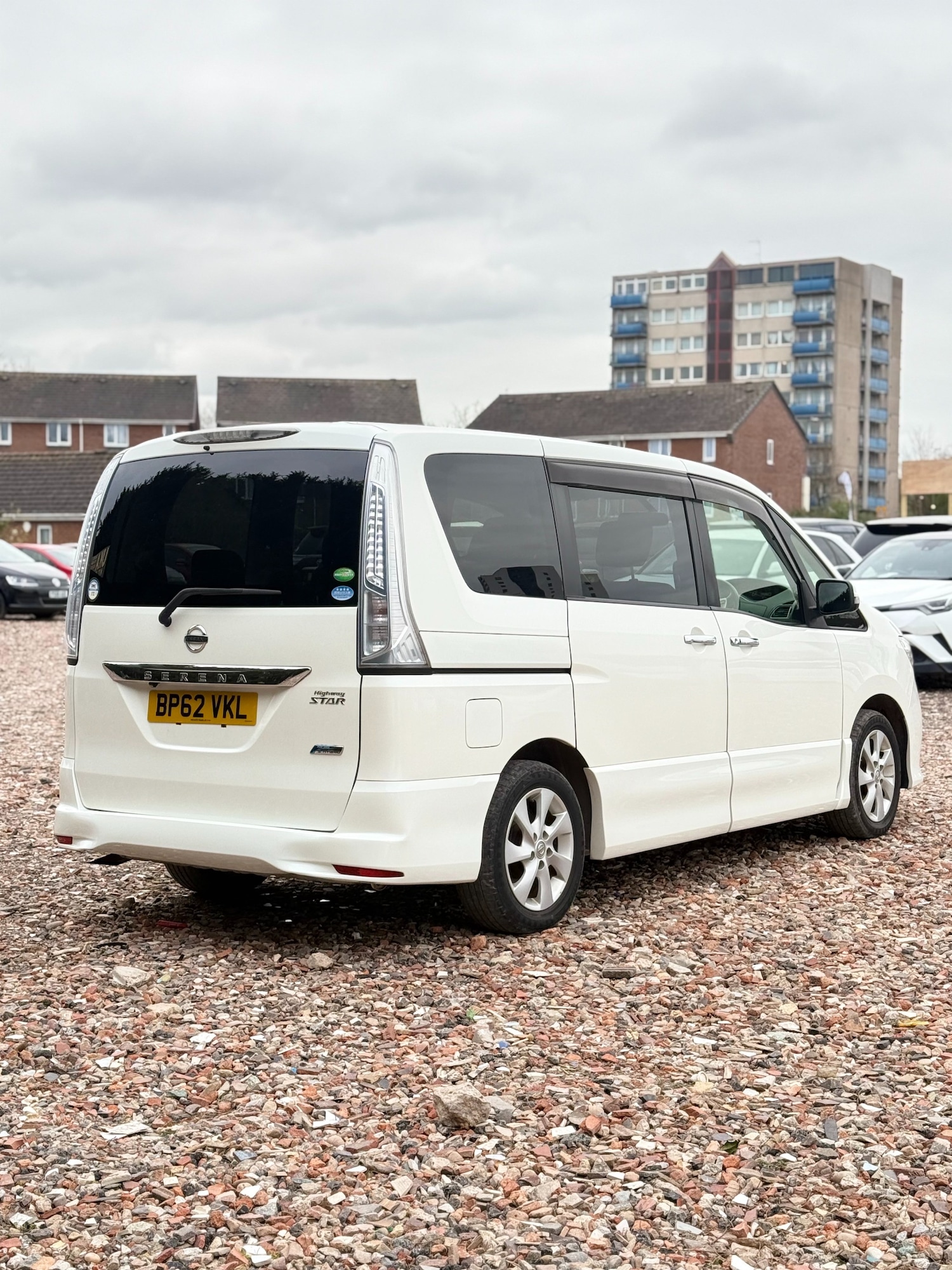 Used Nissan Serena 2026 for sale - 78121210: Photo 4