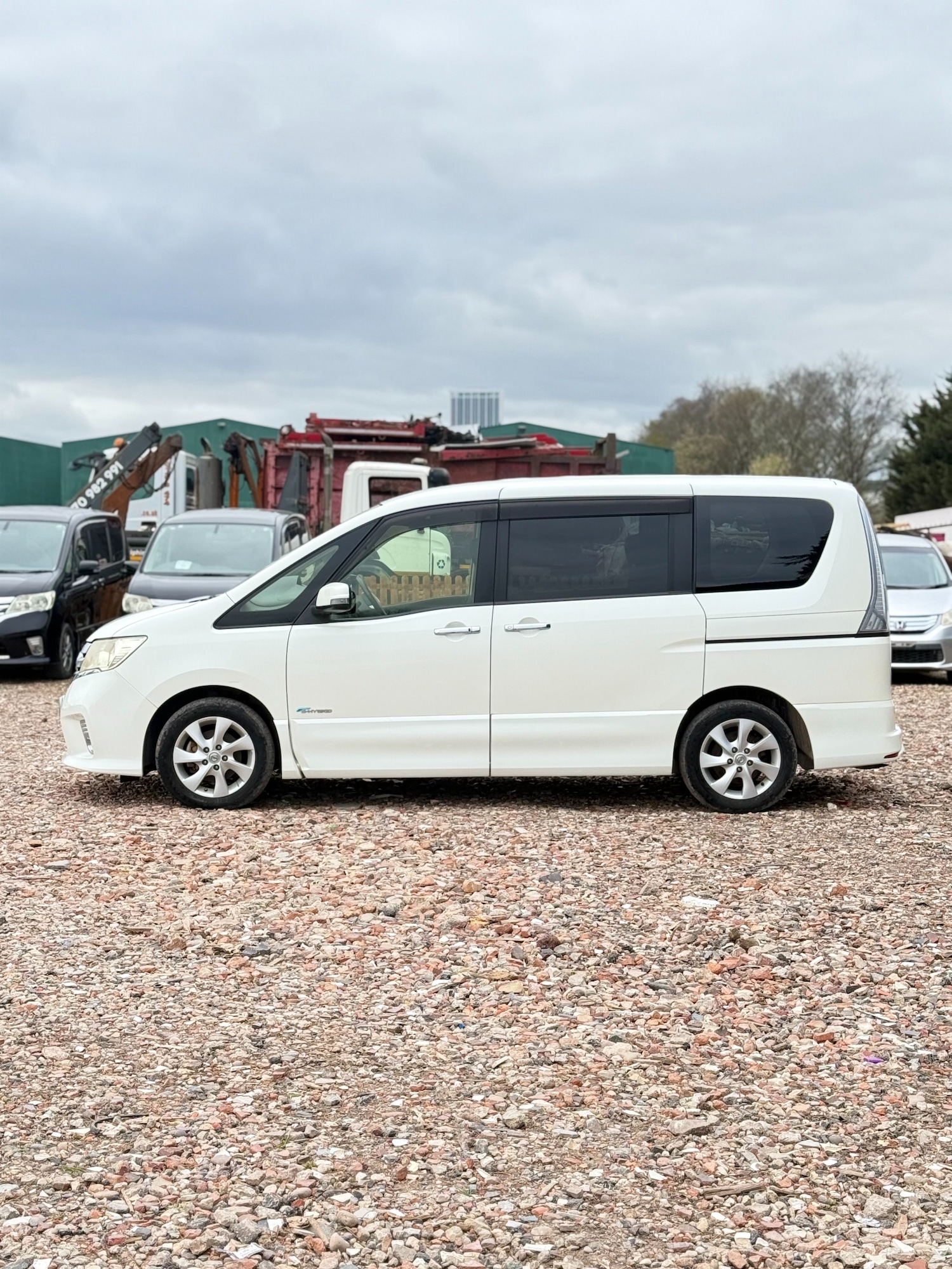 Used Nissan Serena 2026 for sale - 78121210: Photo 5