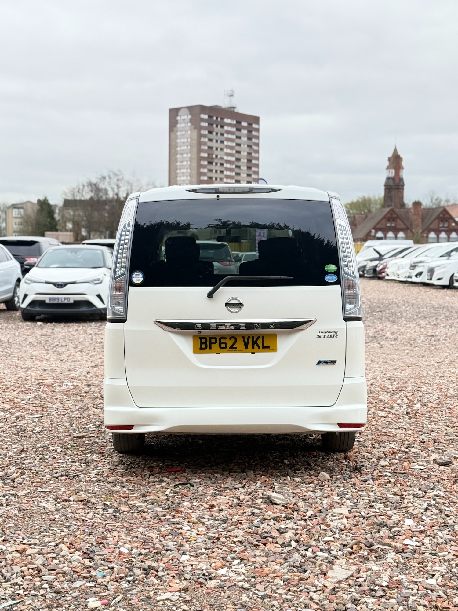 Used Nissan Serena 2026 for sale - 78121210: Photo 8