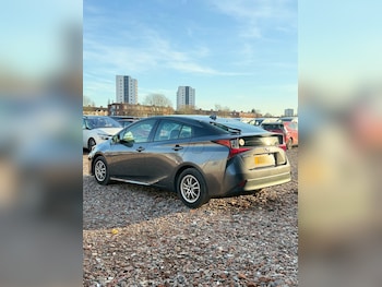 Used Toyota Prius 2019 for sale - 77661913: Photo