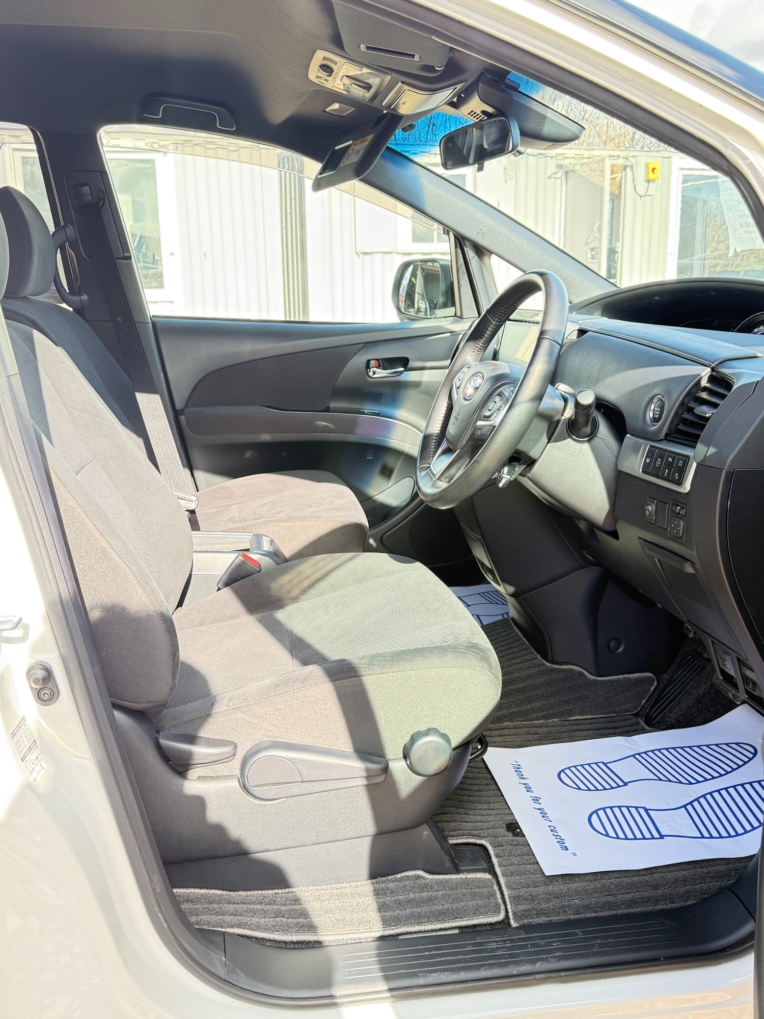 Used Toyota Estima 2026 for sale - 78011429: Photo 24