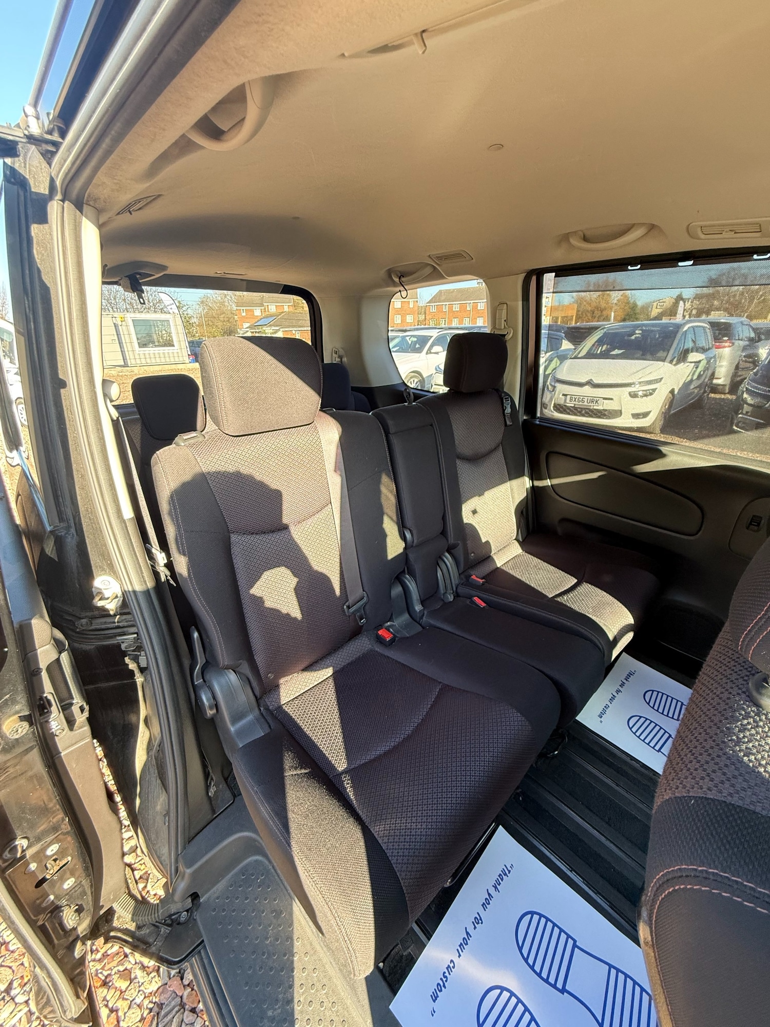 Used Nissan Serena 2026 for sale - 77998098: Photo 14