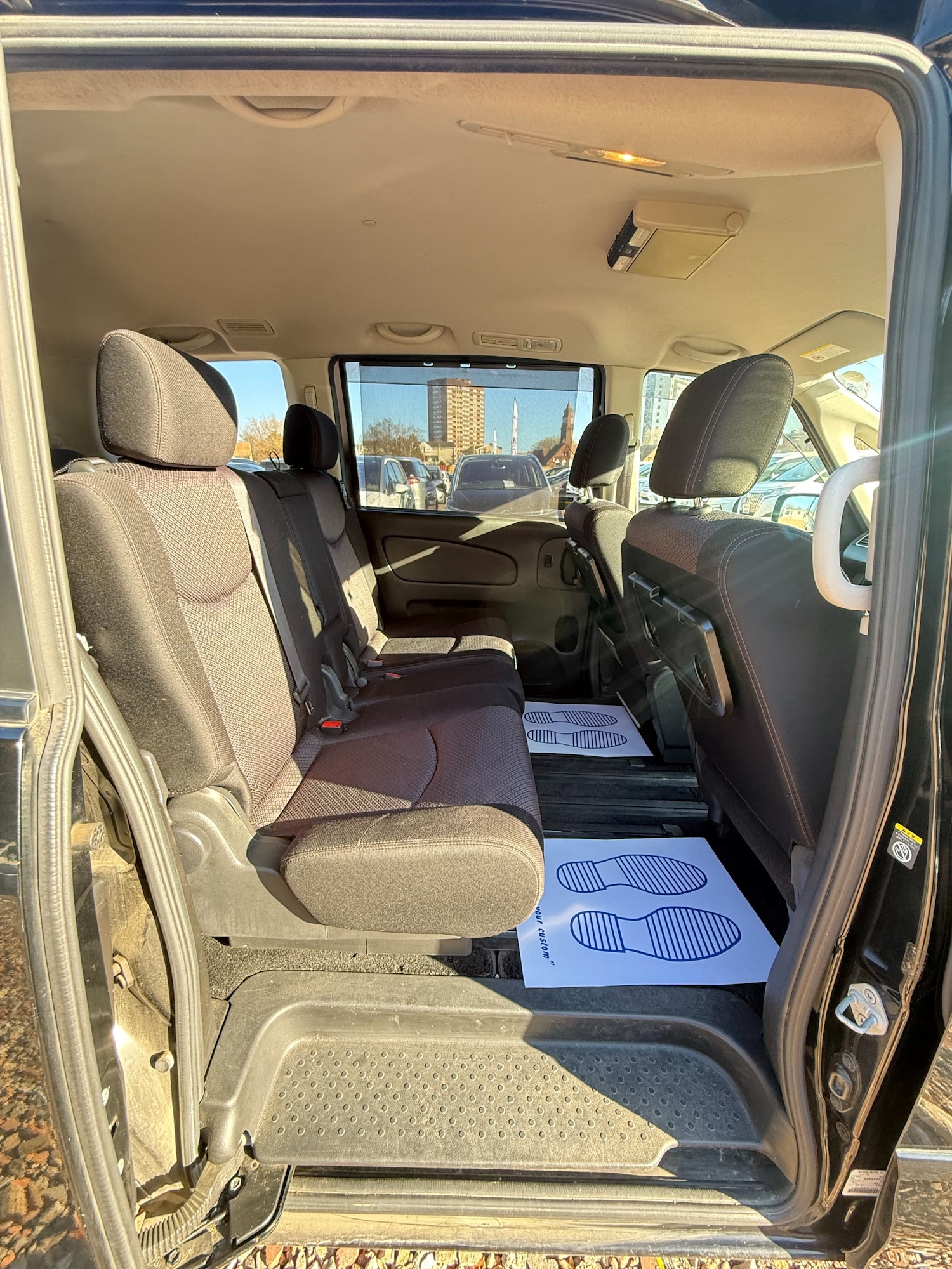 Used Nissan Serena 2026 for sale - 77998098: Photo 19