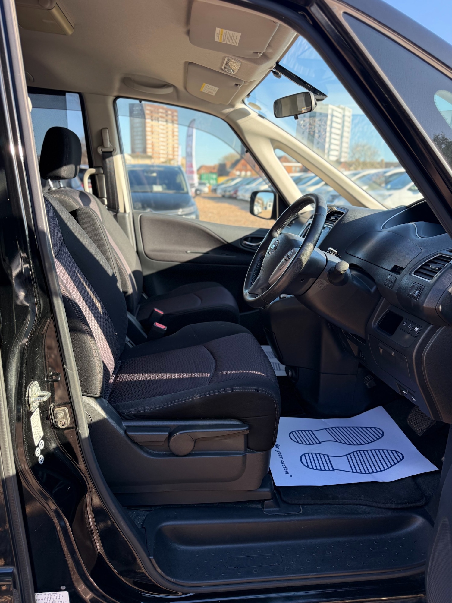 Used Nissan Serena 2026 for sale - 77998098: Photo 22