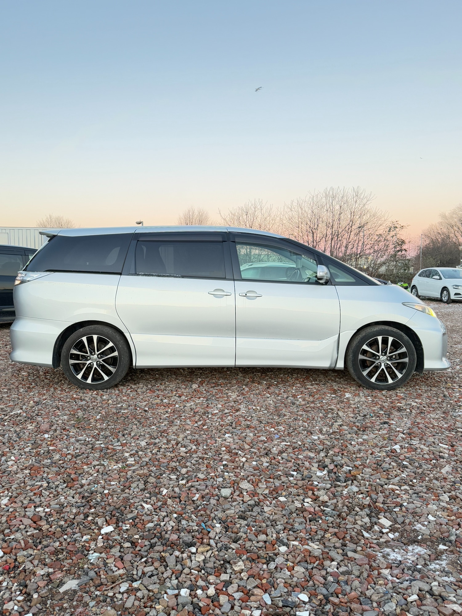 Used Toyota Estima 2025 for sale - 77113528: Photo 3