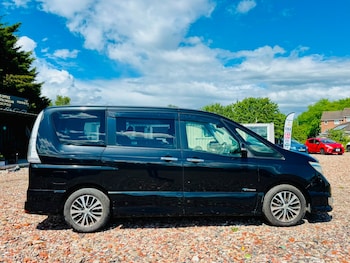 Used Nissan Serena 2014 for sale - 78847061: Photo