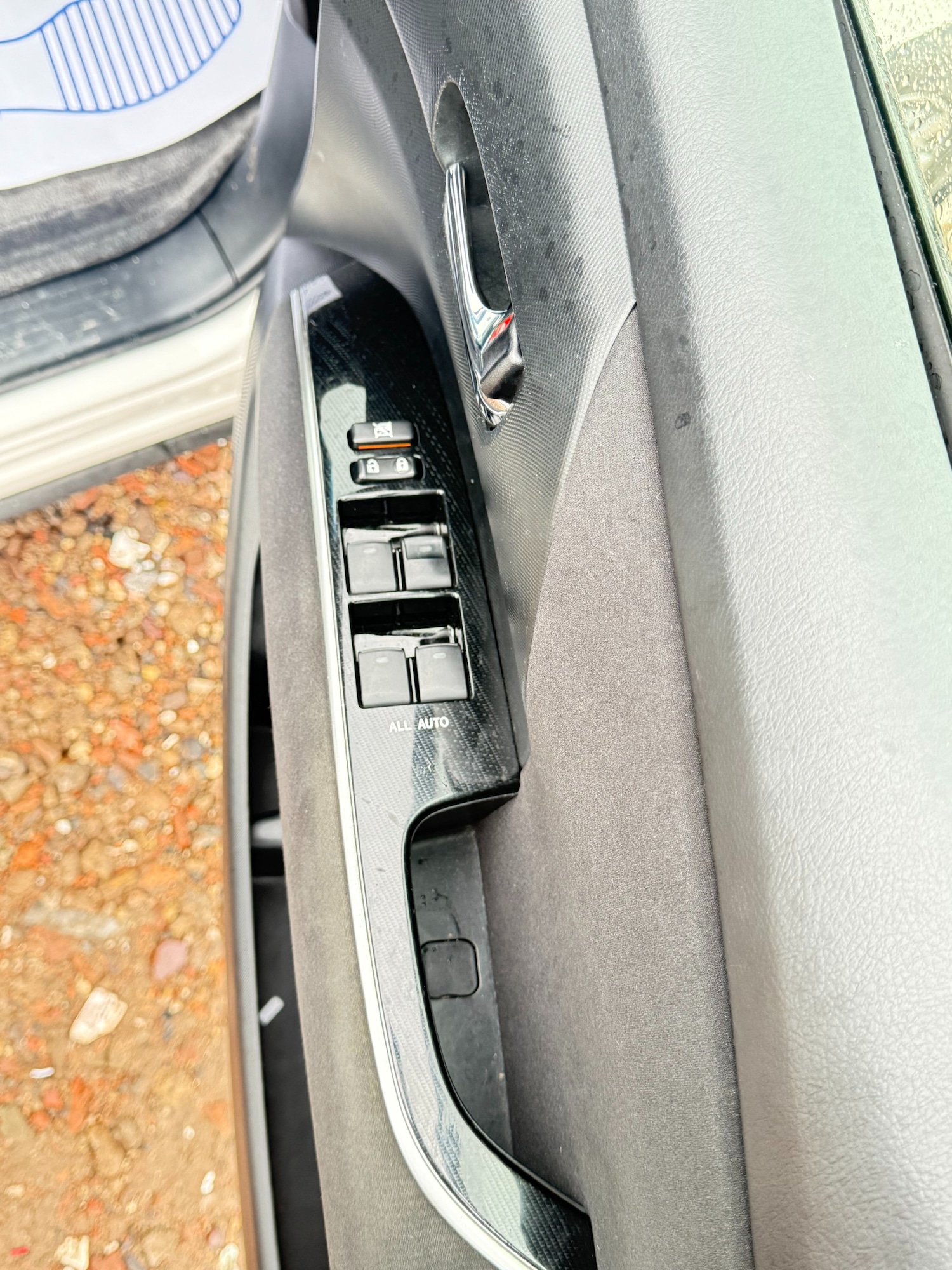 Used Toyota Estima 2016 for sale - 77170809: Photo 12