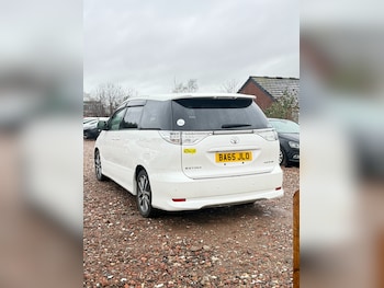 Used Toyota Estima 2016 for sale - 77170809: Photo