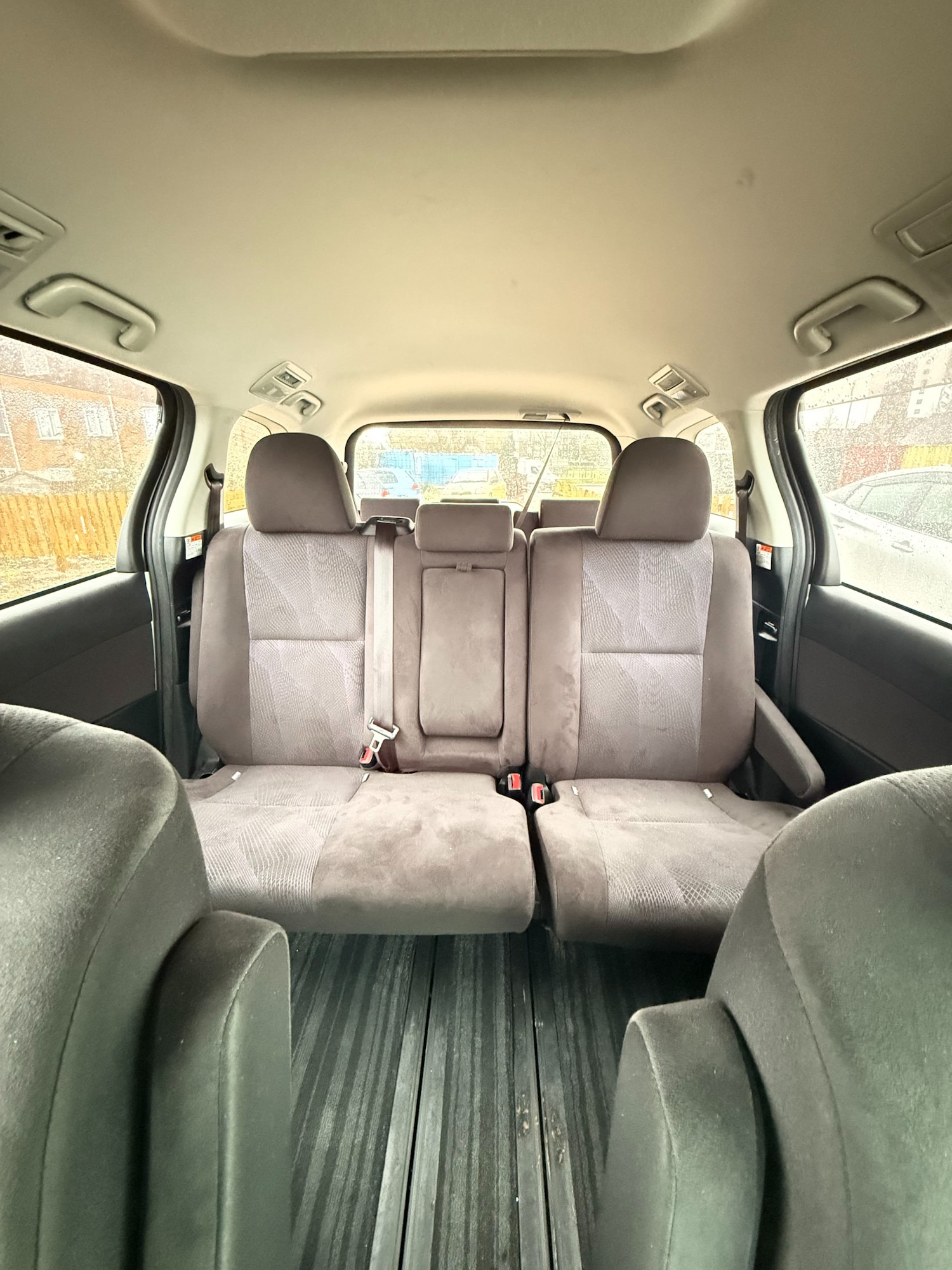 Used Toyota Estima 2016 for sale - 77170809: Photo 6