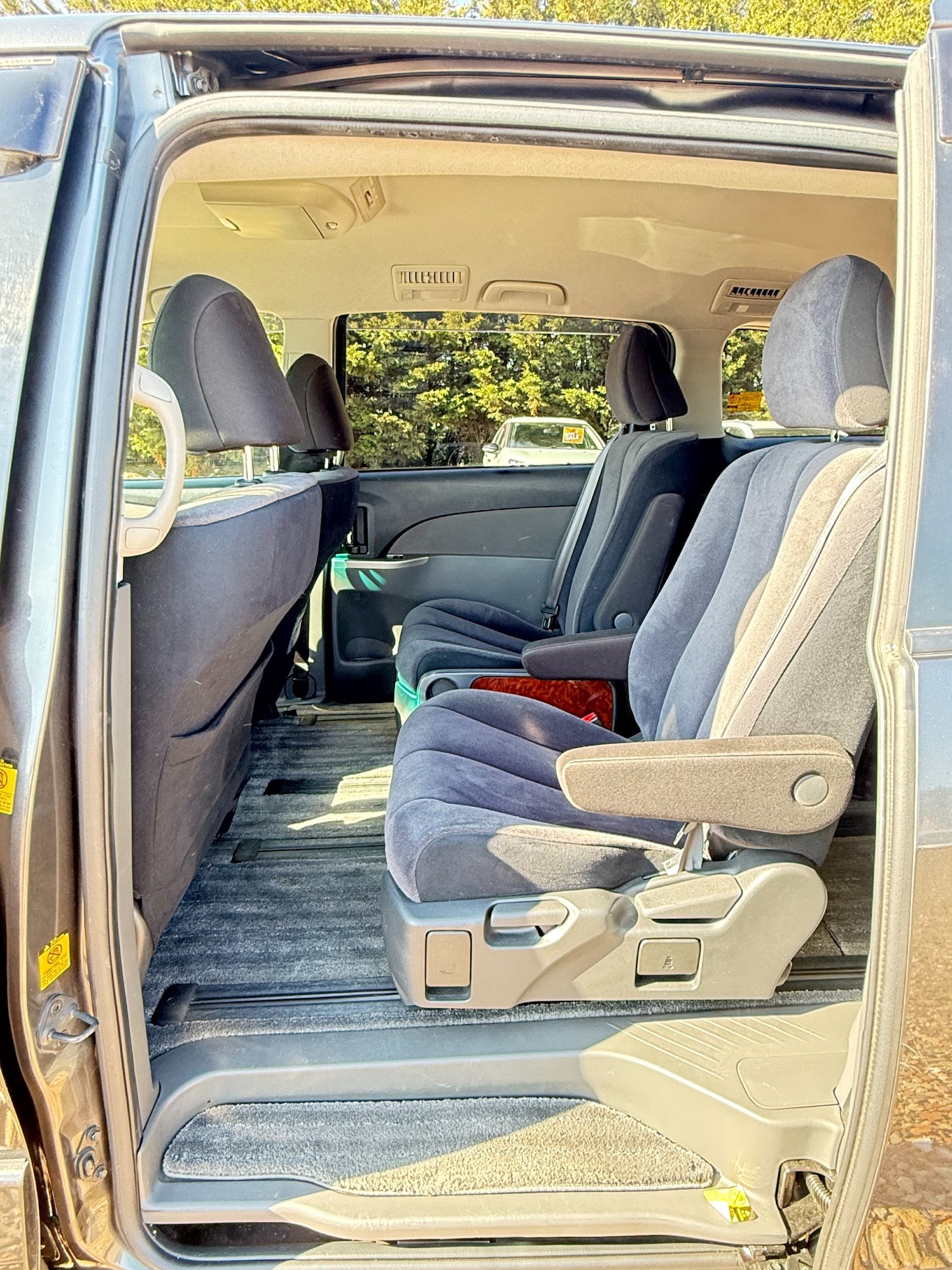 Used Toyota Estima 2026 for sale - 78010884: Photo 9