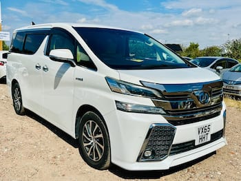 Used Toyota Vellfire 2015 for sale - 79652238: Photo