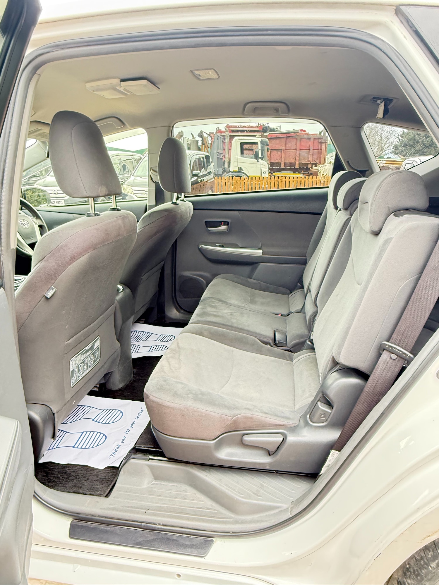 Used Toyota Prius+ 2026 for sale - 78105897: Photo 13