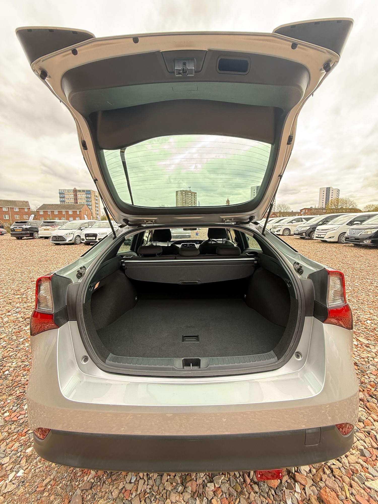 Used Toyota Prius 2020 for sale - 78103799: Photo 12