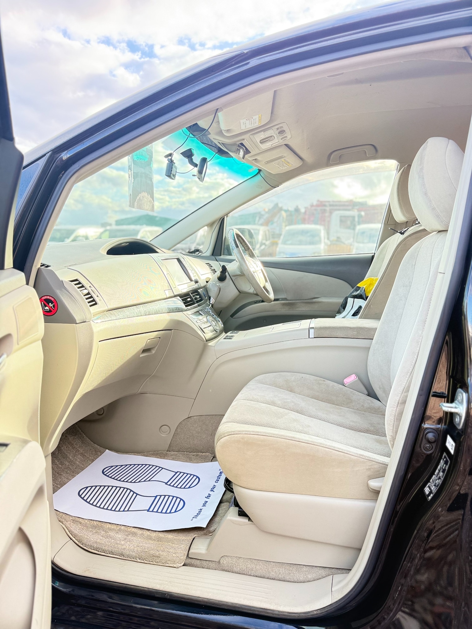 Used Toyota Estima 2010 for sale - 77726475: Photo 11