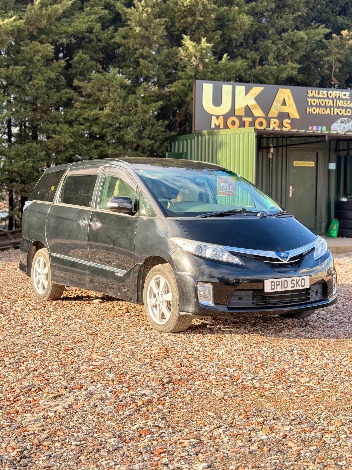 Used Toyota Estima 2010 for sale - 77726475: Photo 2