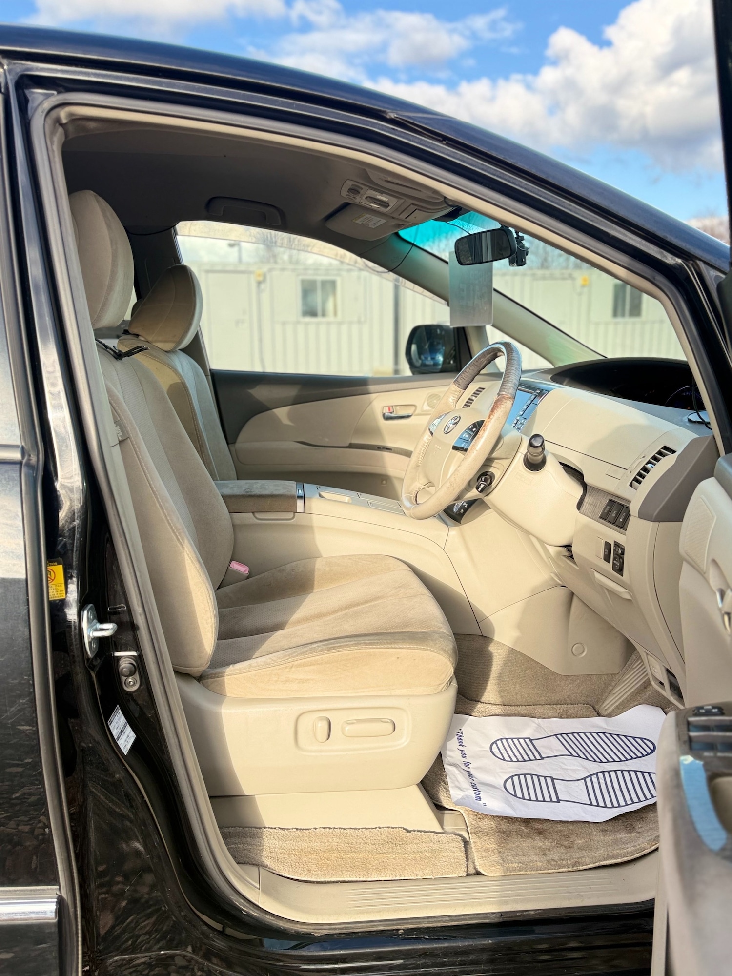 Used Toyota Estima 2010 for sale - 77726475: Photo 21