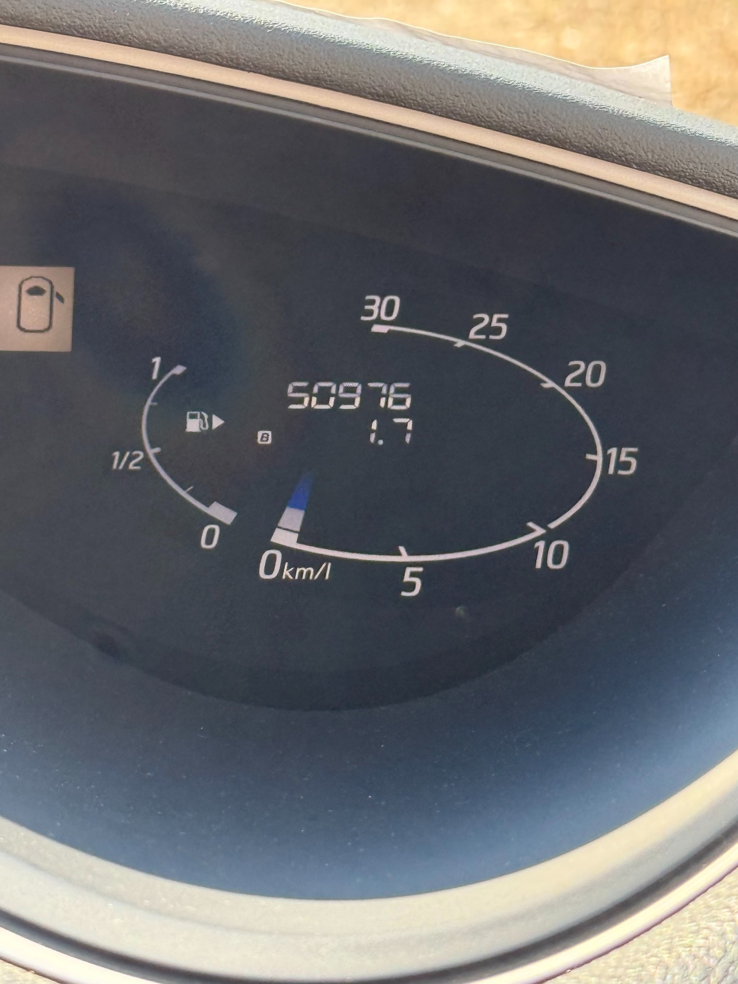 Used Nissan Serena 2013 for sale - 78010666: Photo 19