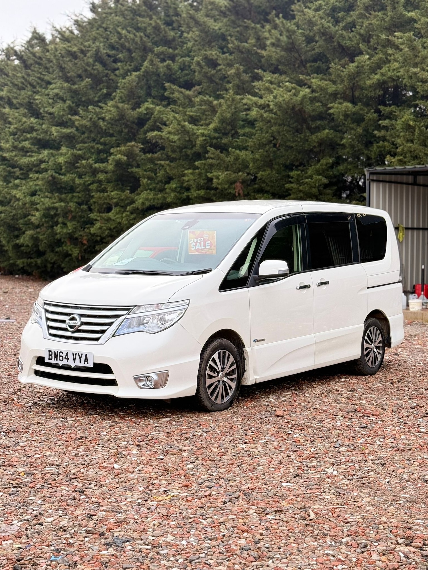 Used Nissan Serena 2014 for sale - 77715120: Photo 1