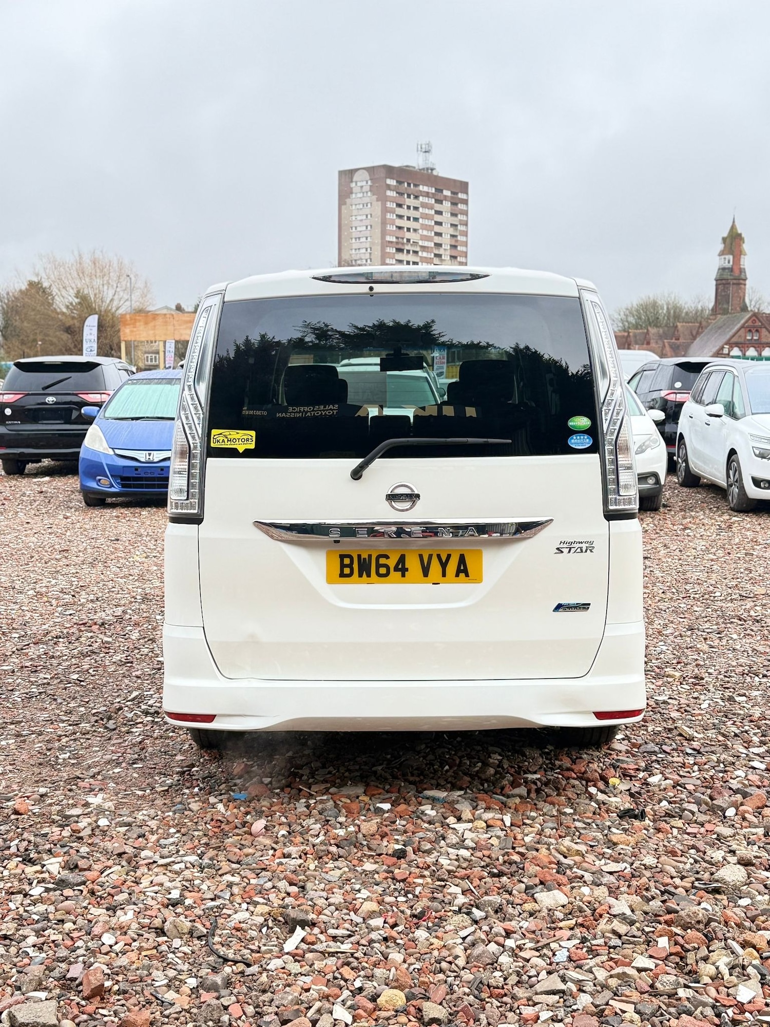 Used Nissan Serena 2014 for sale - 77715120: Photo 6