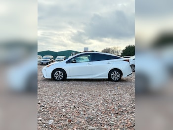 Used Toyota Prius 2019 for sale - 77686088: Photo