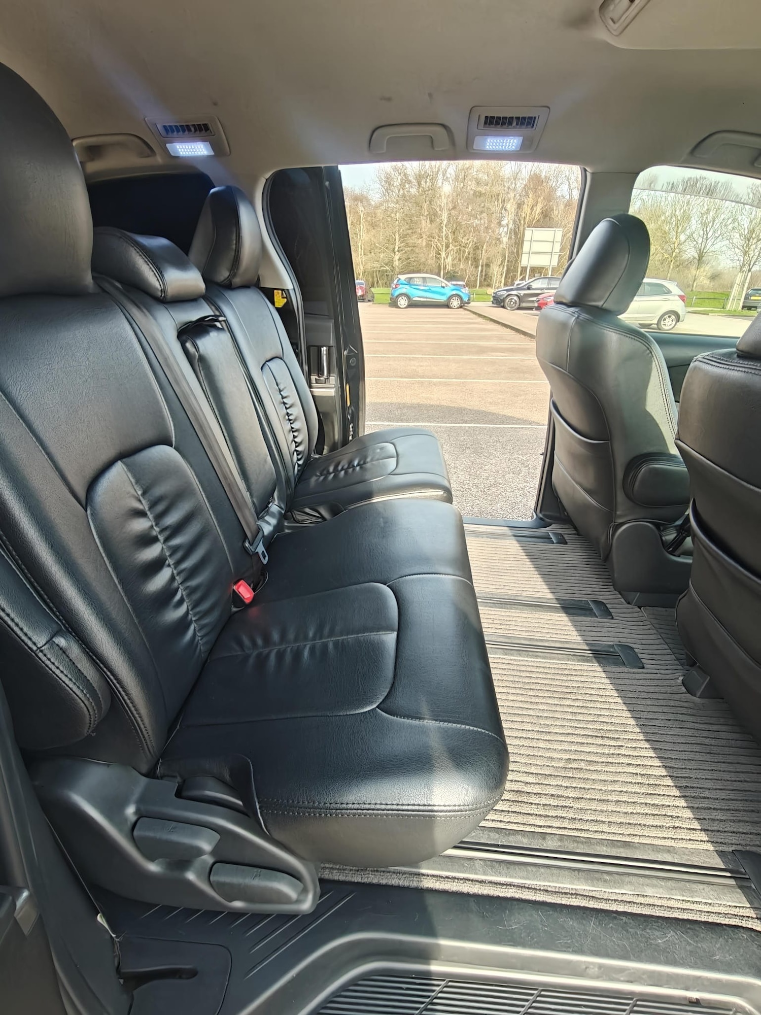 Used Toyota Estima 2012 for sale - 78185813: Photo 20