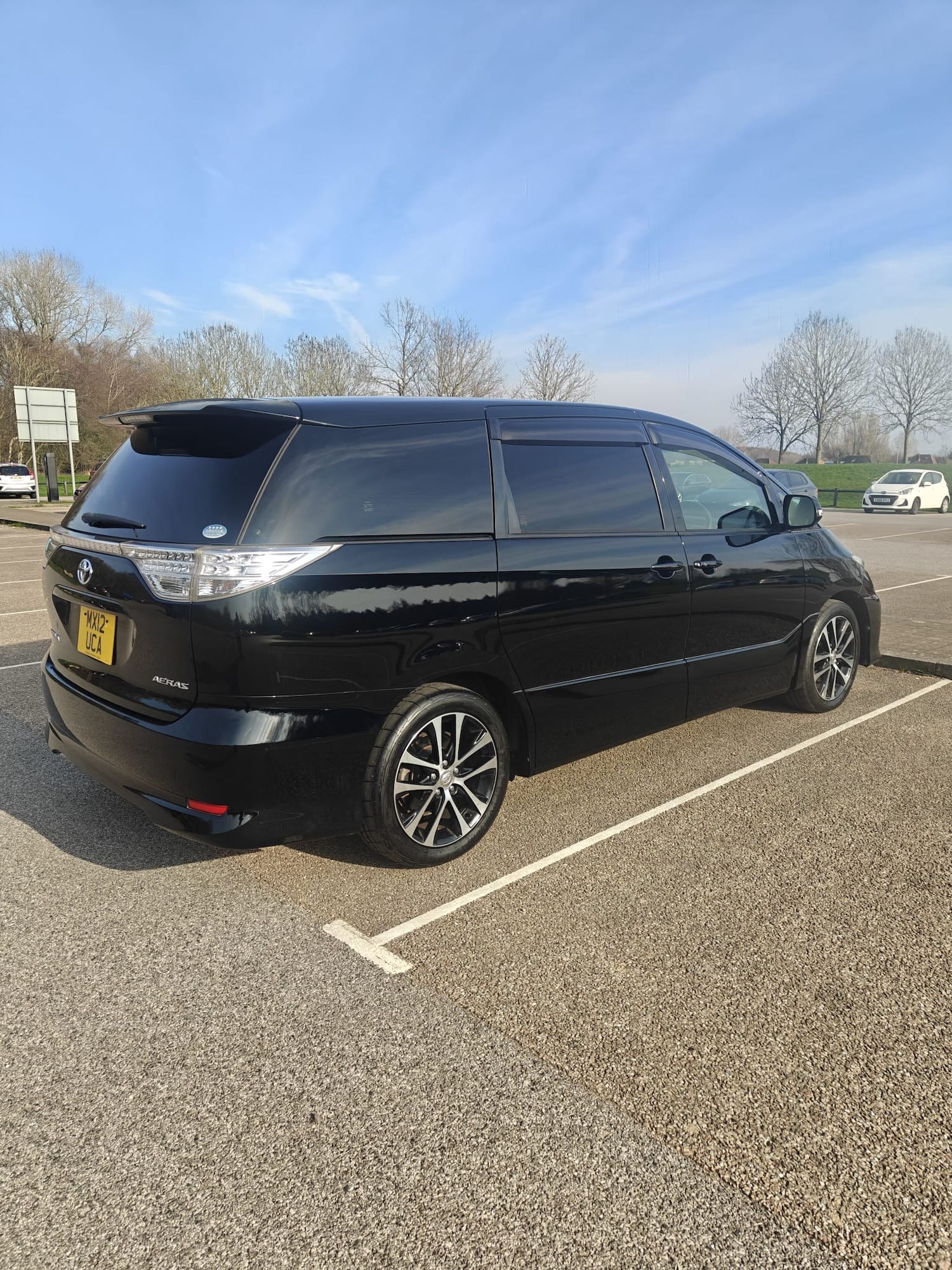 Used Toyota Estima 2012 for sale - 78185813: Photo 4