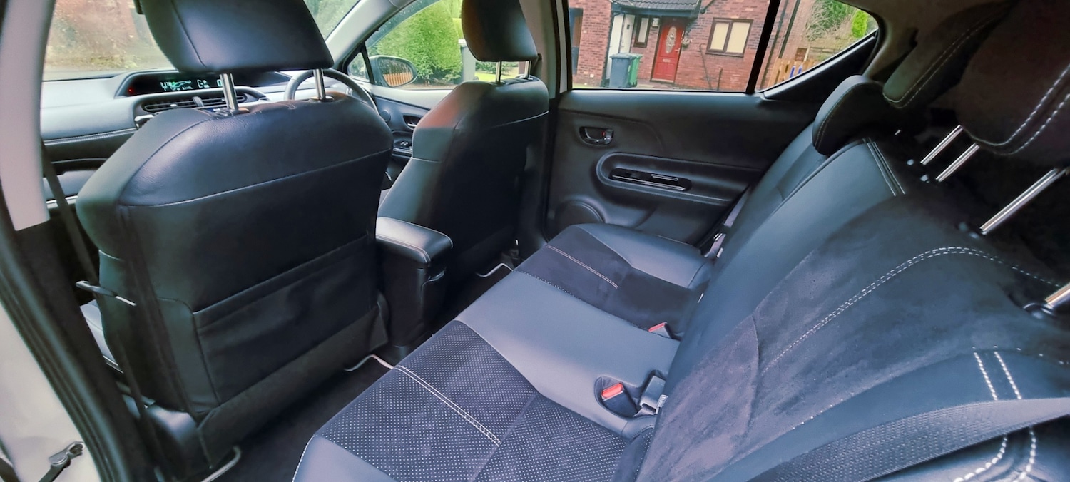 Used Toyota Aqua 2014 for sale - 78099782: Photo 14