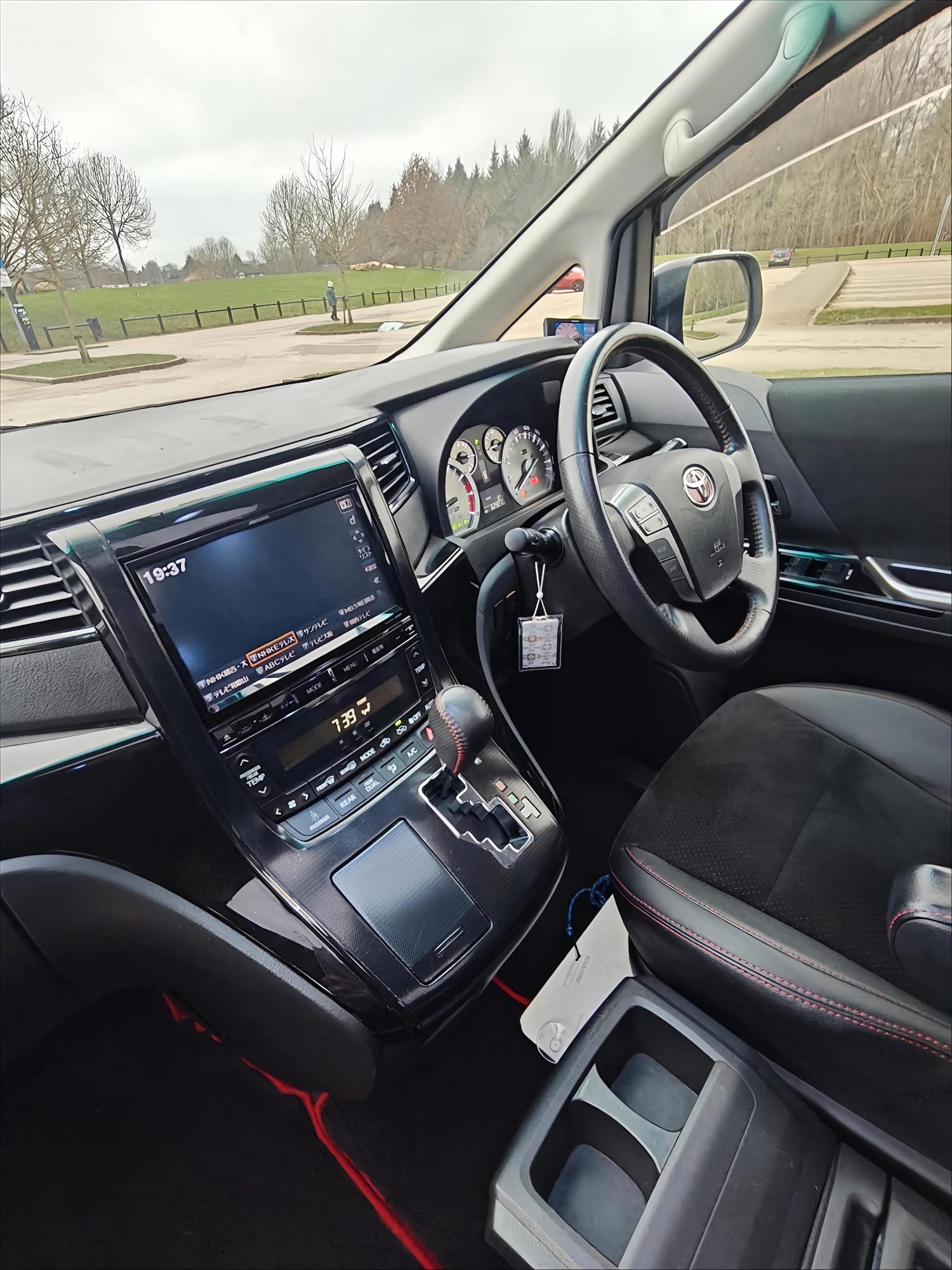 Used Toyota Alphard 2026 for sale - 78219659: Photo 23