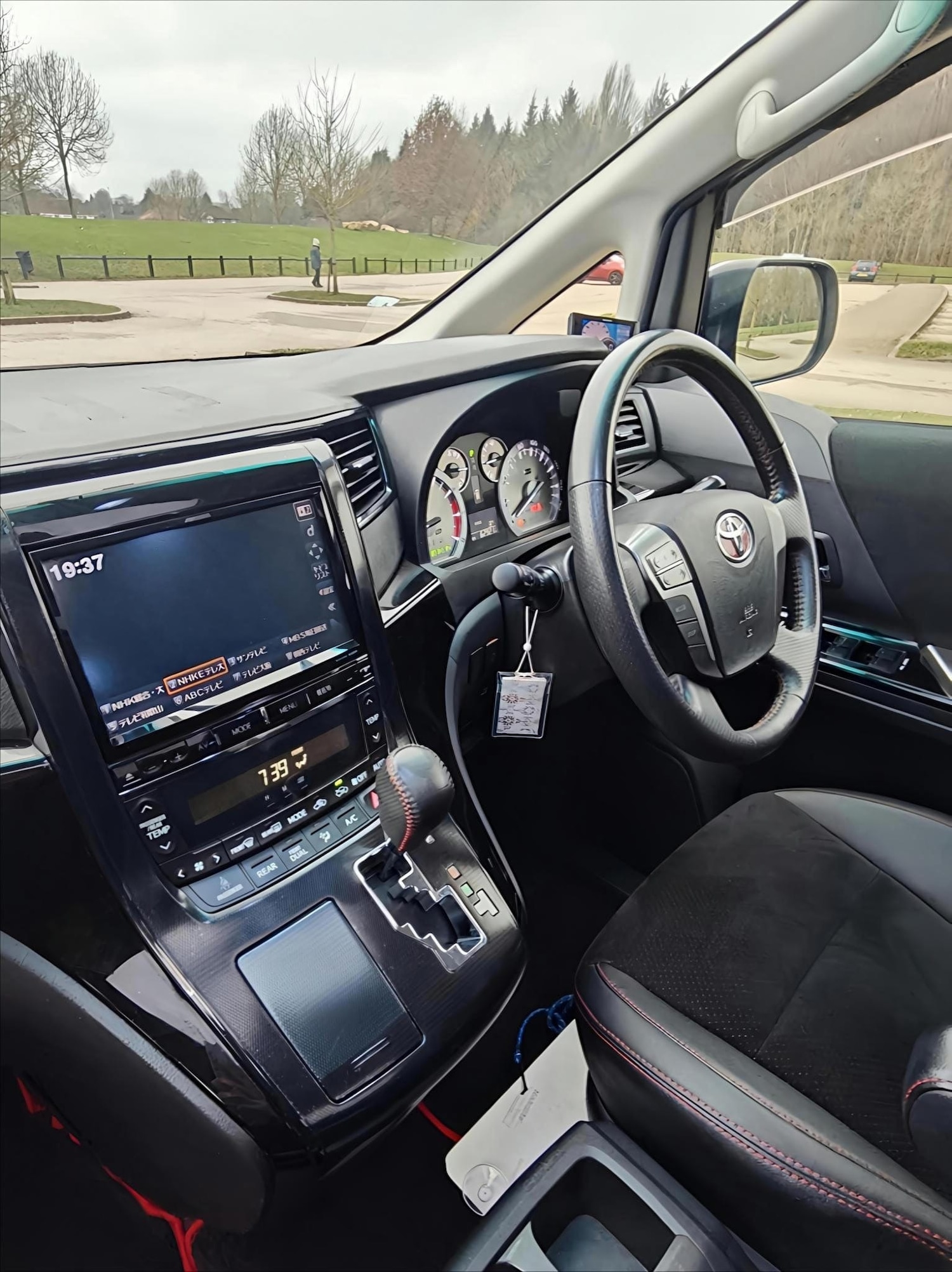 Used Toyota Alphard 2026 for sale - 78219659: Photo 58