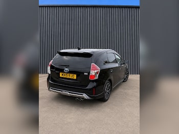 Used Toyota Prius+ 2015 for sale - 79000121: Photo
