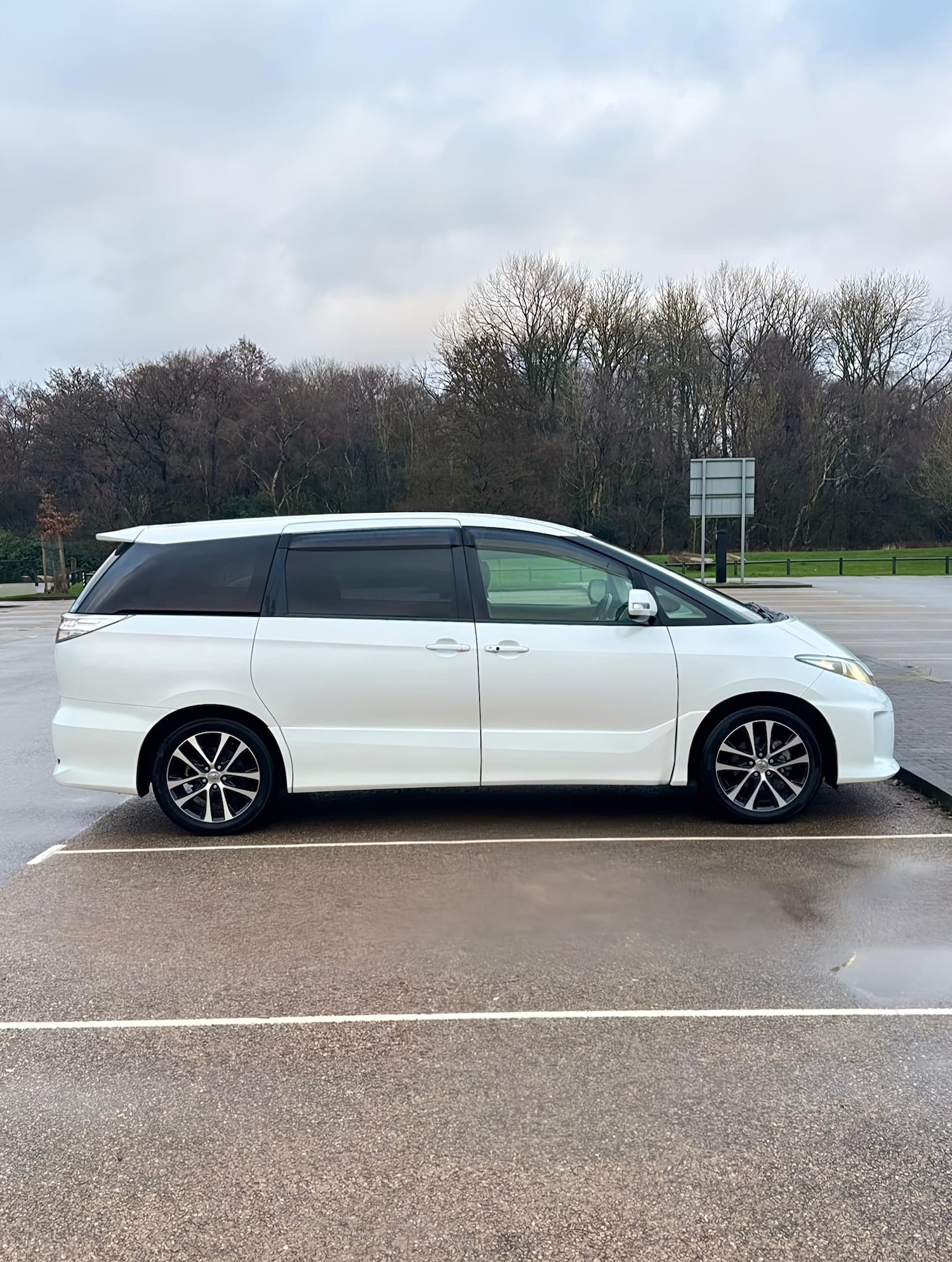 Used Toyota Estima 2013 for sale - 78185201: Photo 12
